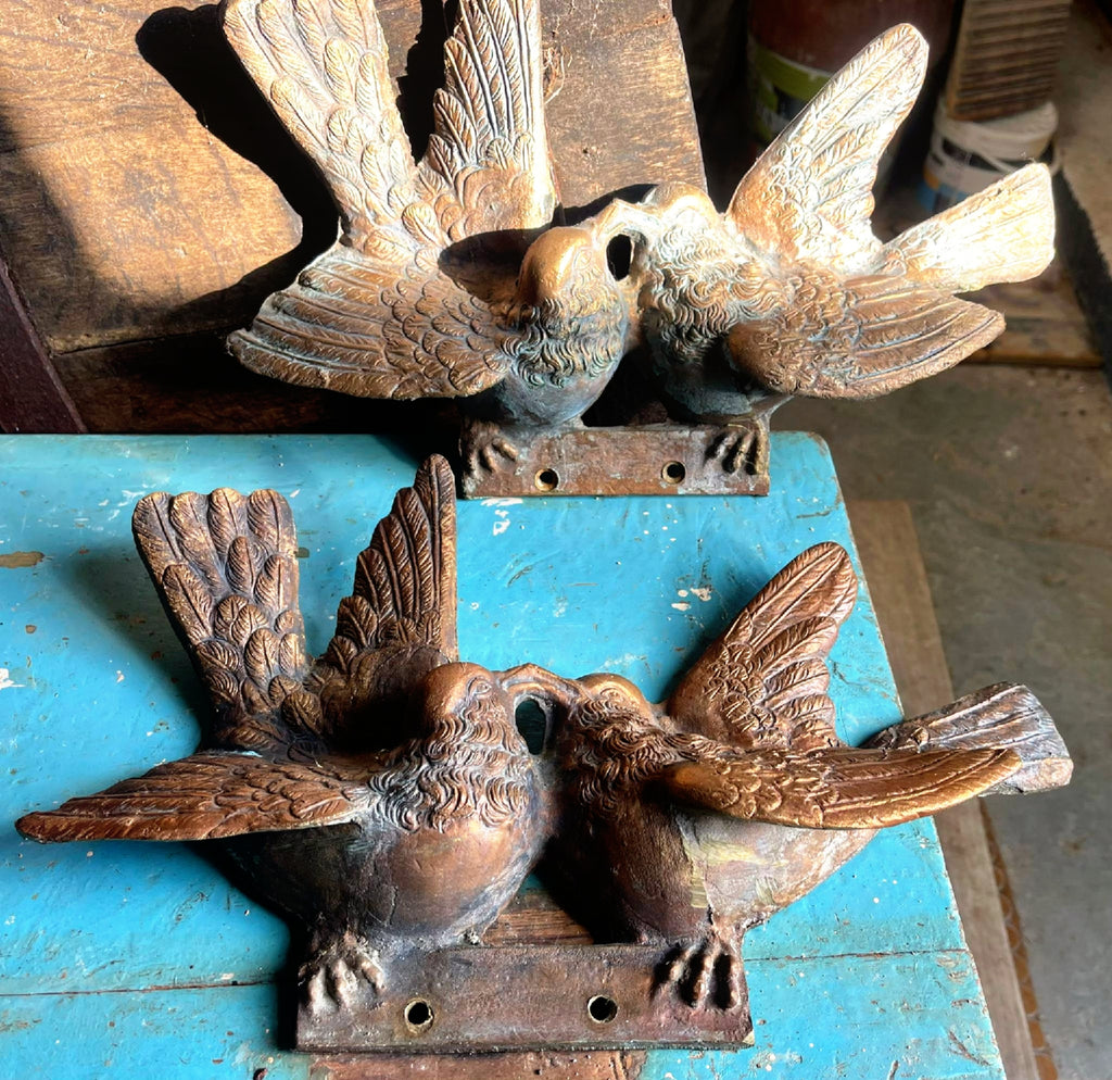 Sculture d'arte in bronzo massiccio